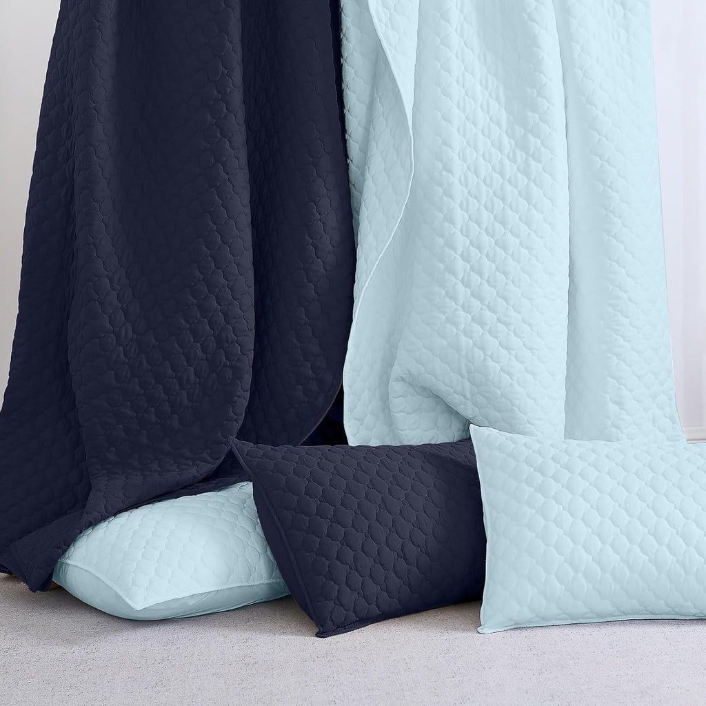 Cloud Pattern Aqua Blue Quilt Bedding Set