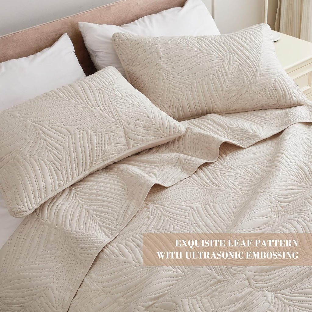 Leaf Pattern Beige Microfiber Quilt Set