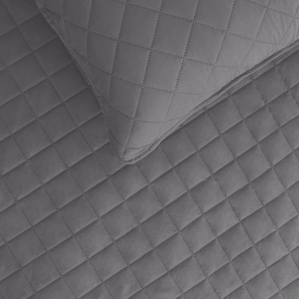 Reversible Gray Microfiber Quilt Bedding Set
