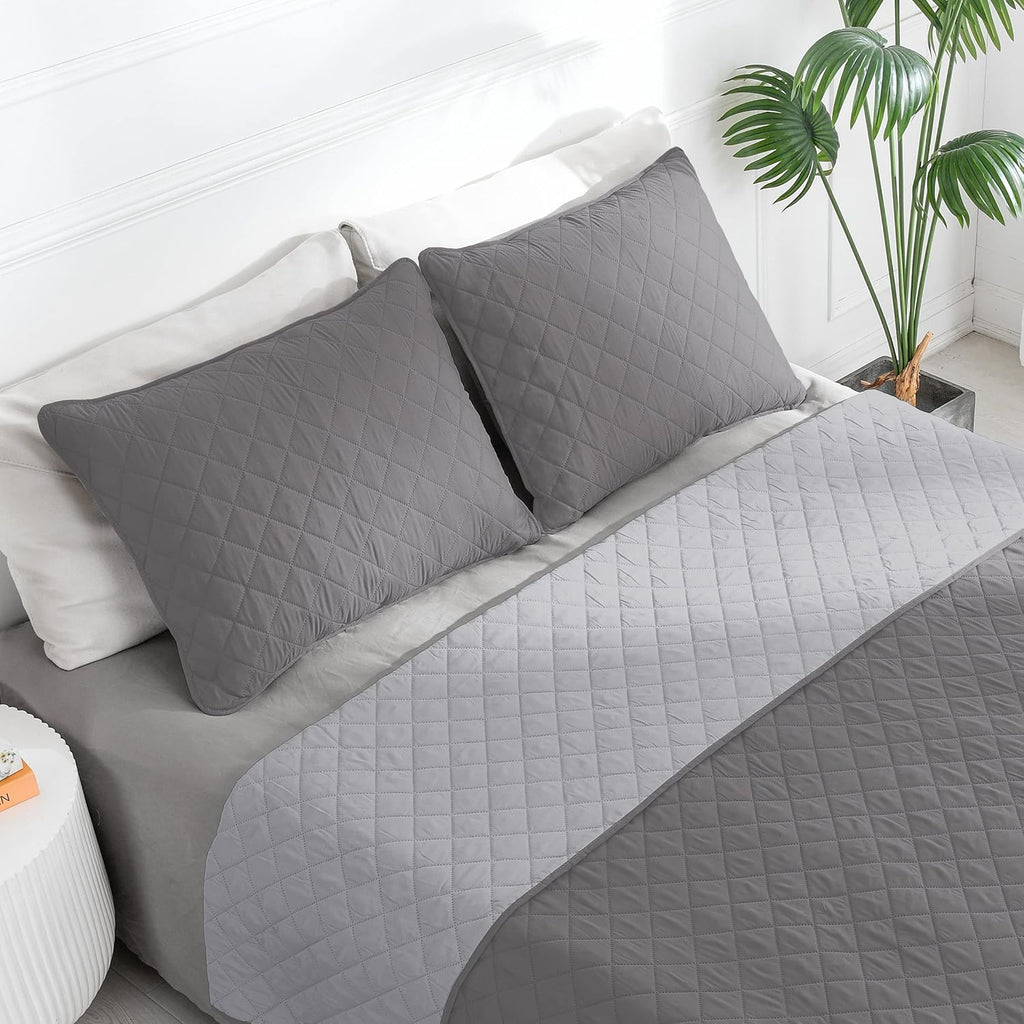 Reversible Gray Microfiber Quilt Bedding Set