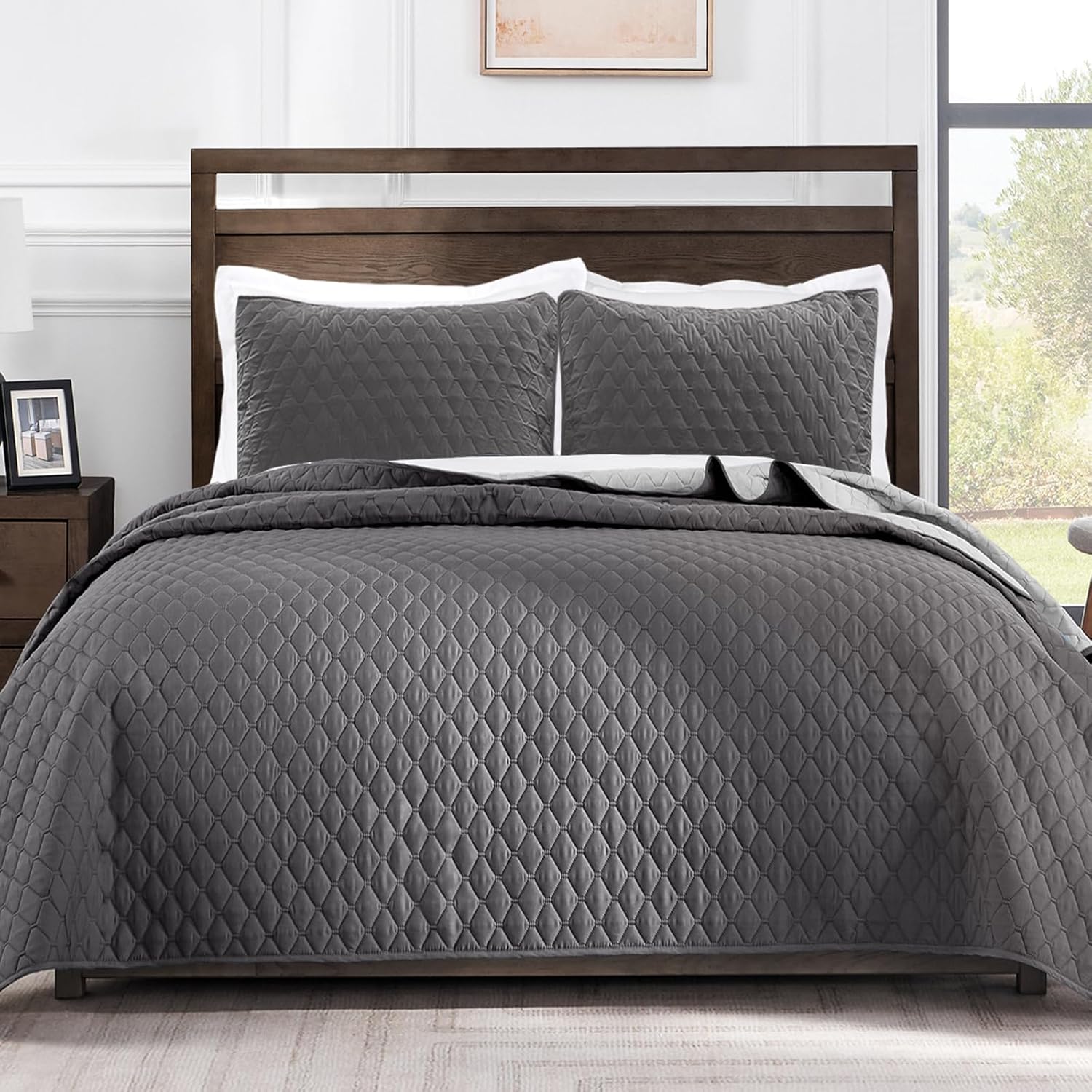 Reversible Grey Microfiber Quilt Bedding Set