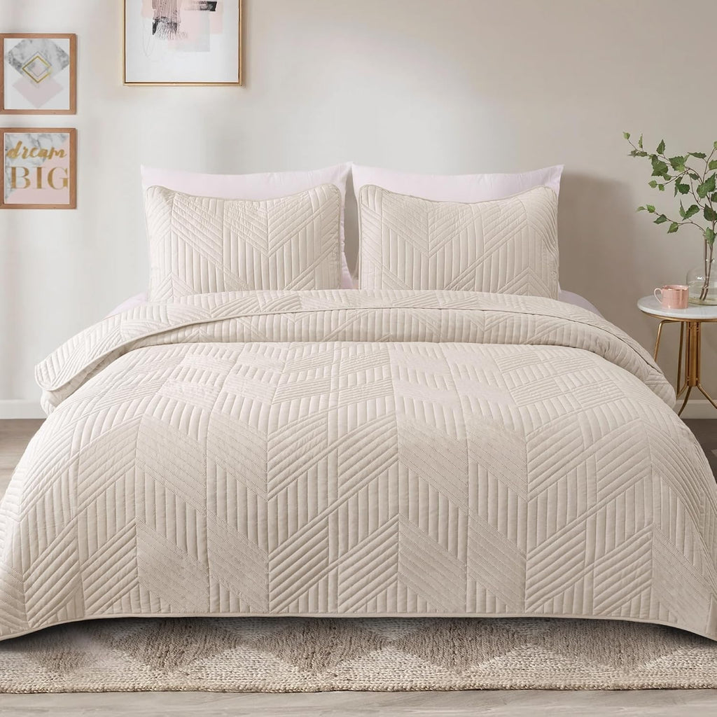 Geometric Beige Ultrasonic Quilt Set