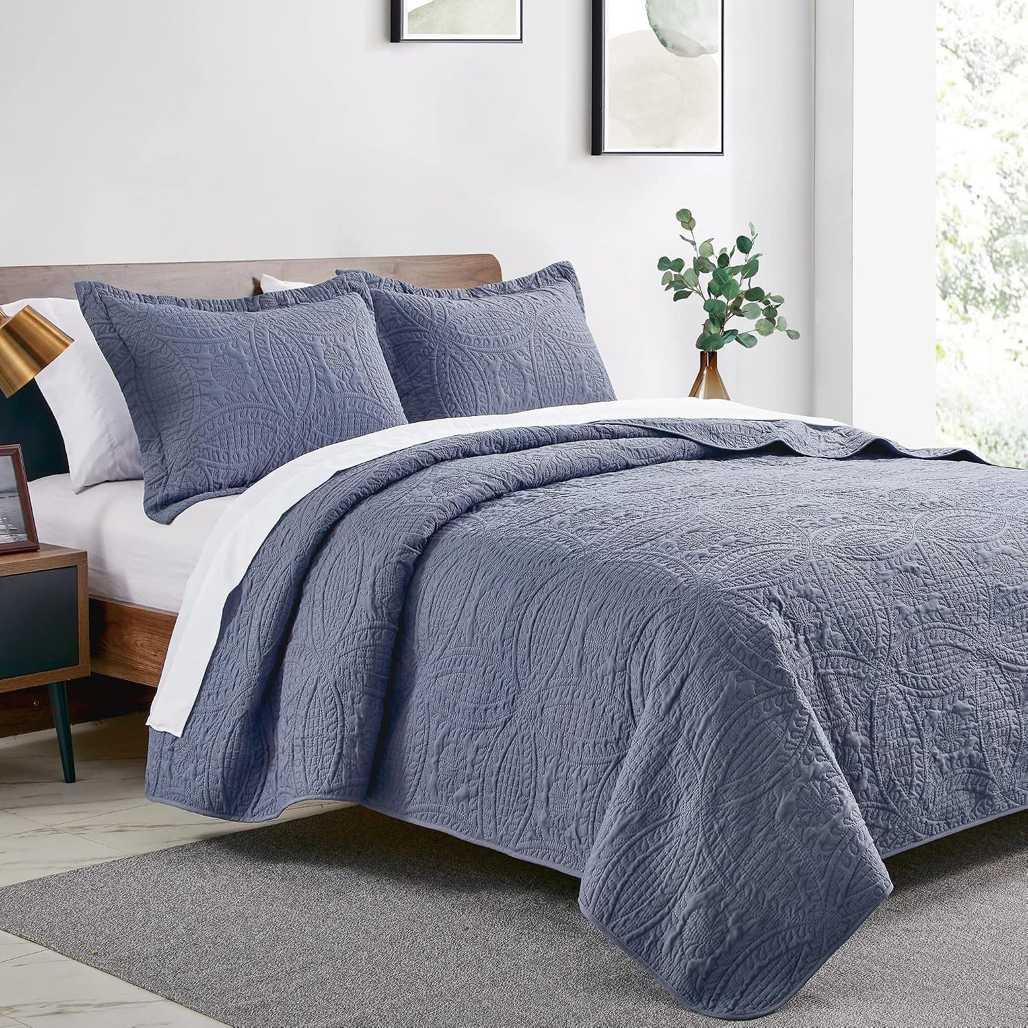 Coin Pattern Blue Lightweight Quilt Set